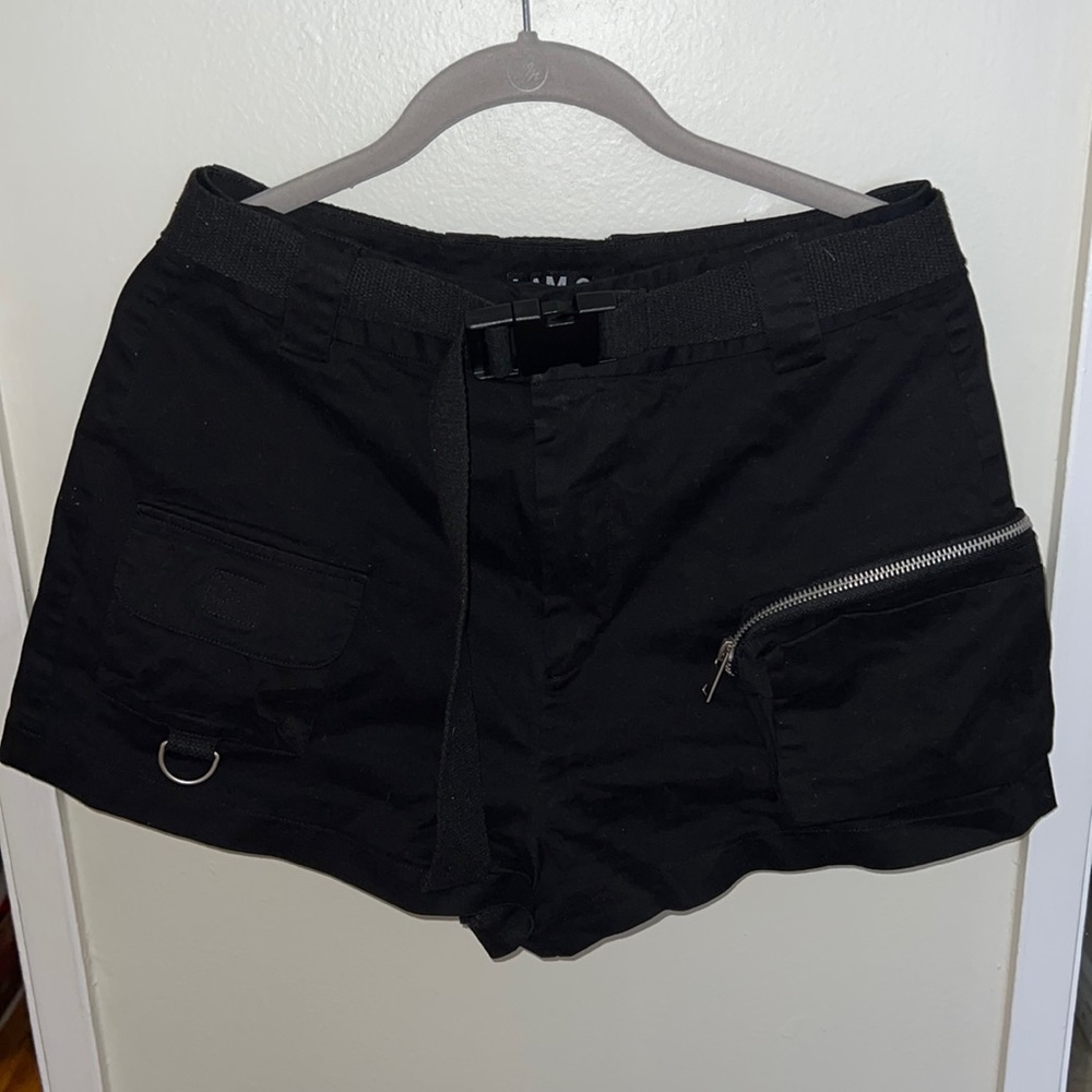 IAMGIA CARGO SHORTS
